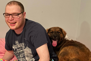 Illustration de l'article : Bear, le chiot croisé Leonberger et Bouvier Bernois, retrouvé après une aventure aquatique éprouvante