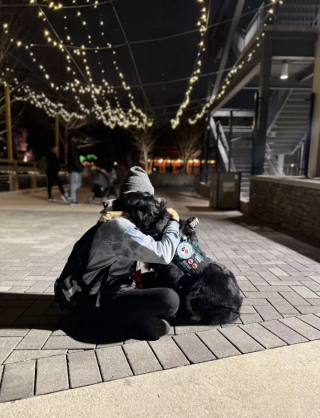 Illustration de l'article : L’incroyable réactivité d’un chien d’assistance sauve la vie de sa maîtresse (vidéo)