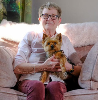Illustration de l'article : Le comportement inhabituel de ce Yorkshire Terrier alerte sa maîtresse : la chienne avait détecté un cancer