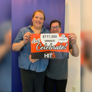 Illustration de l'article : Ce facteur sauve un petit chaton et reçoit peu après un signe du destin