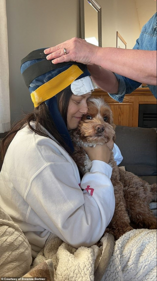 Illustration de l'article : Ignorant qu’elle souffre d’un cancer du sein agressif, son chien le détecte avant les médecins et lui sauve la vie