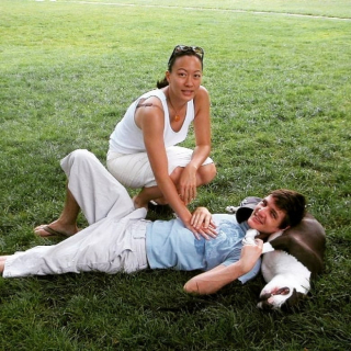 Illustration de l'article : Pedro Pascal, l’acteur de Game of Thrones, rend hommage à la chienne qui l’a tant aidé